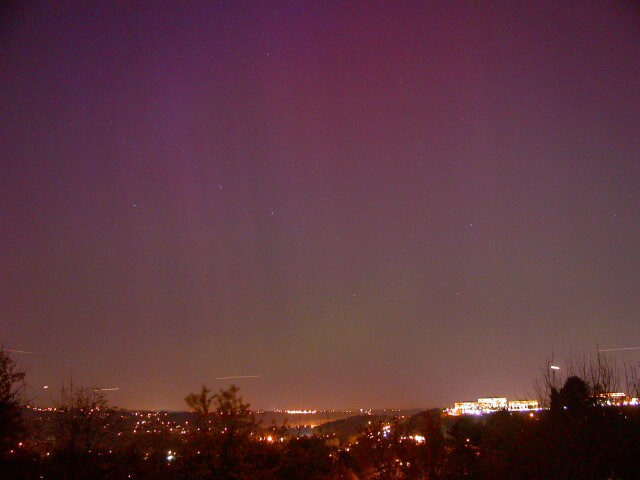  (2) Pittsburgh Aurora 2003/10/30 19:21 EST