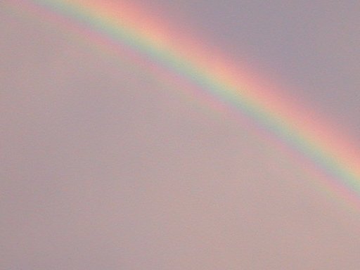 supernumerary arc just below the primary rainbow